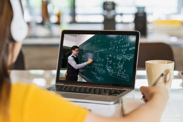 Online Math Classes for High School – The American Academy